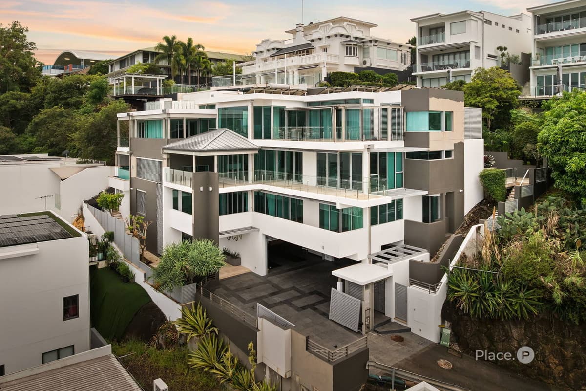 48 Waldo Street, Norman Park QLD 4170, Qld - Image 1