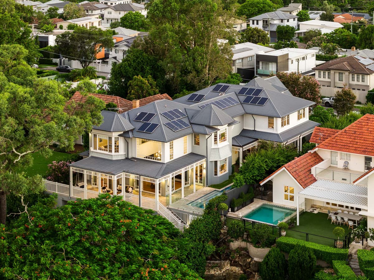 27 King Arthur Terrace, Tennyson QLD 4105, Qld - Image 1