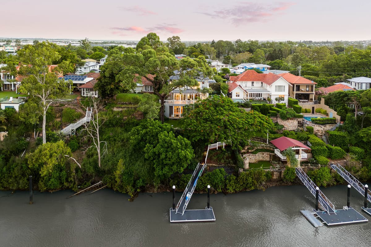 27 King Arthur Terrace, Tennyson QLD 4105, Qld - Thumbnail 2