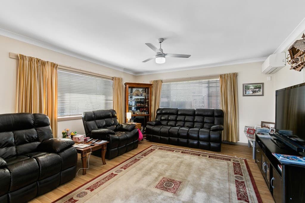 6 McIntyre Street, Centenary Heights, QLD, 4350, Centenary Heights - Thumbnail 2