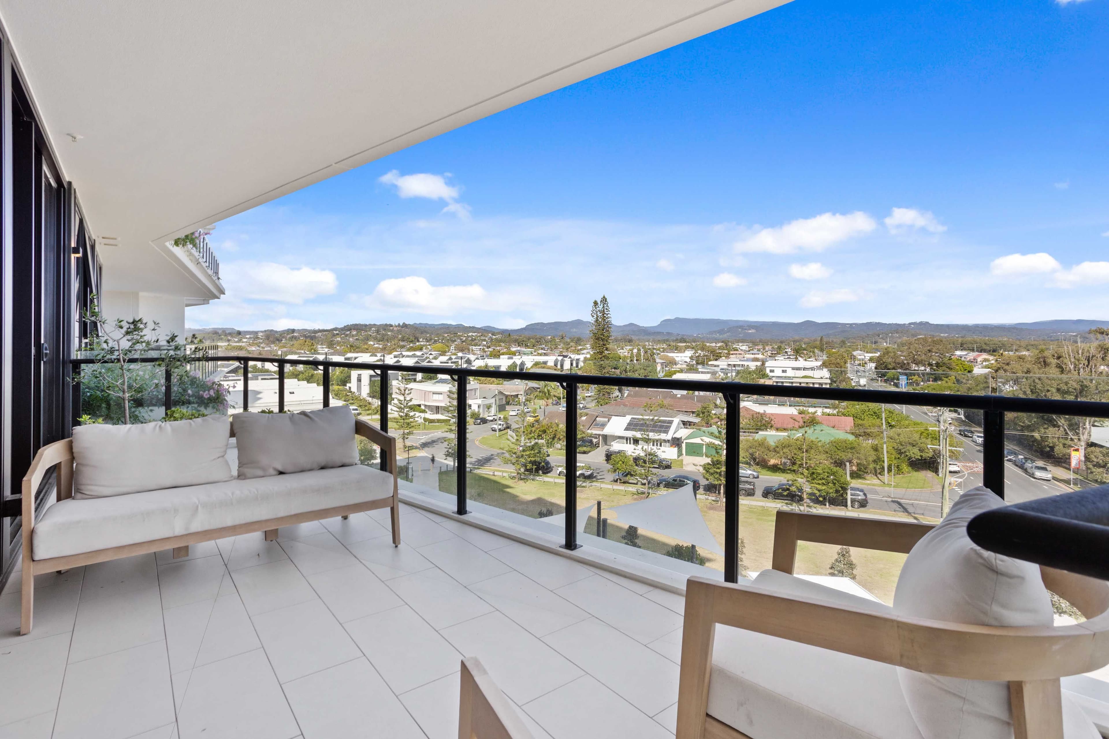 2509/1328 Gold Coast Highway, Palm Beach QLD 4221, Palm Beach - Thumbnail 2