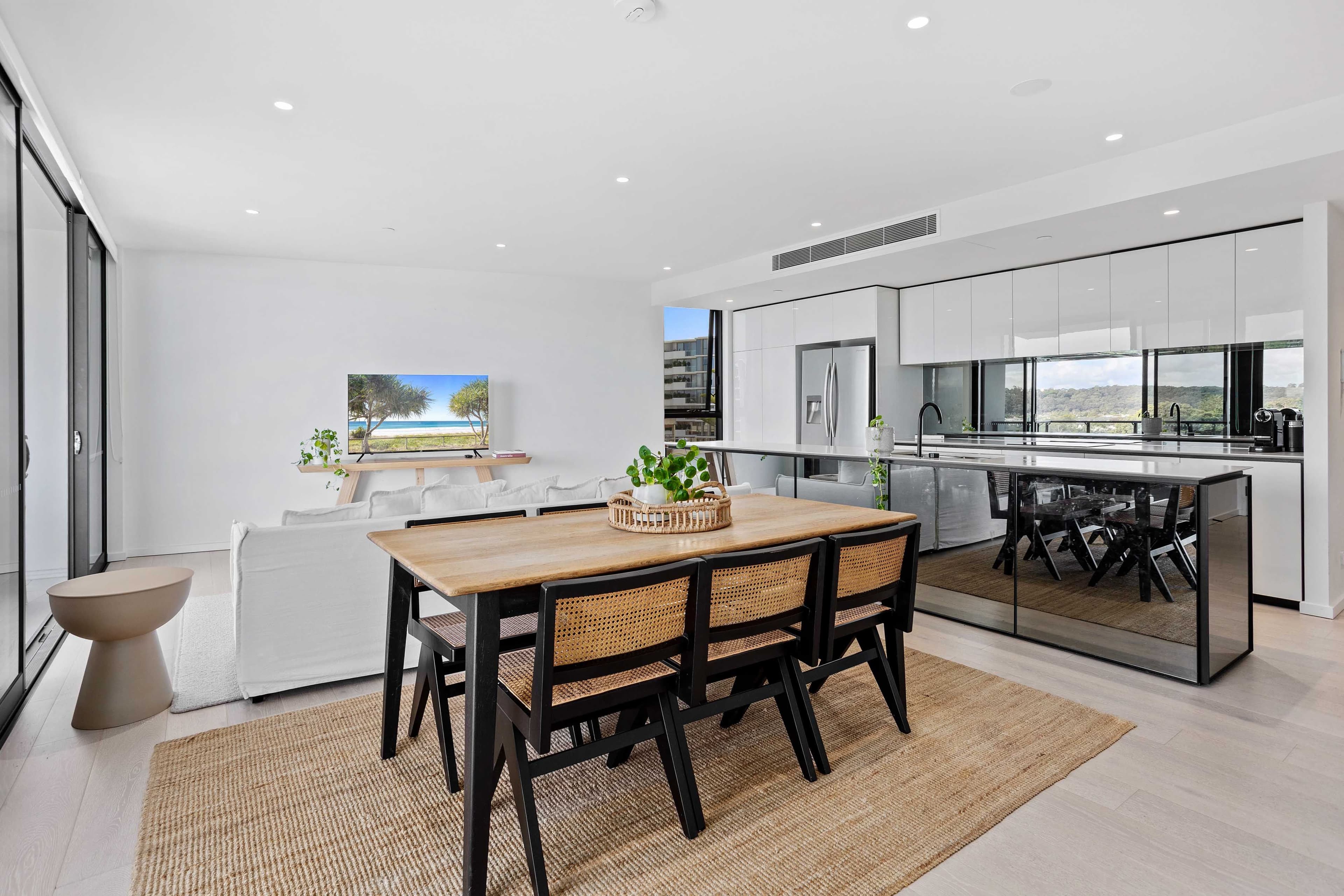2509/1328 Gold Coast Highway, Palm Beach QLD 4221, Palm Beach - Thumbnail 6