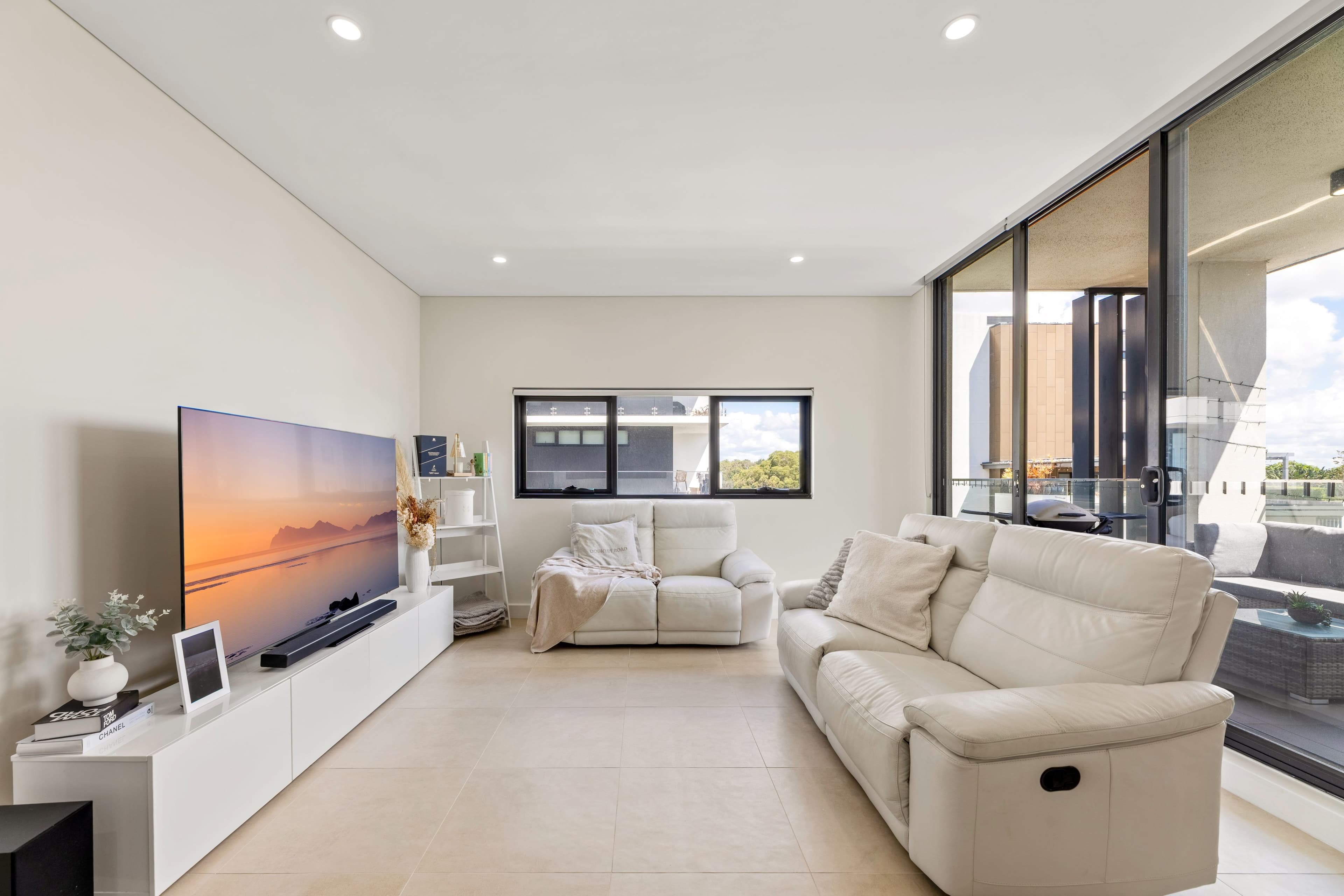 C403/40 Pinnacle Street, Miranda NSW 2228, Miranda - Thumbnail 2
