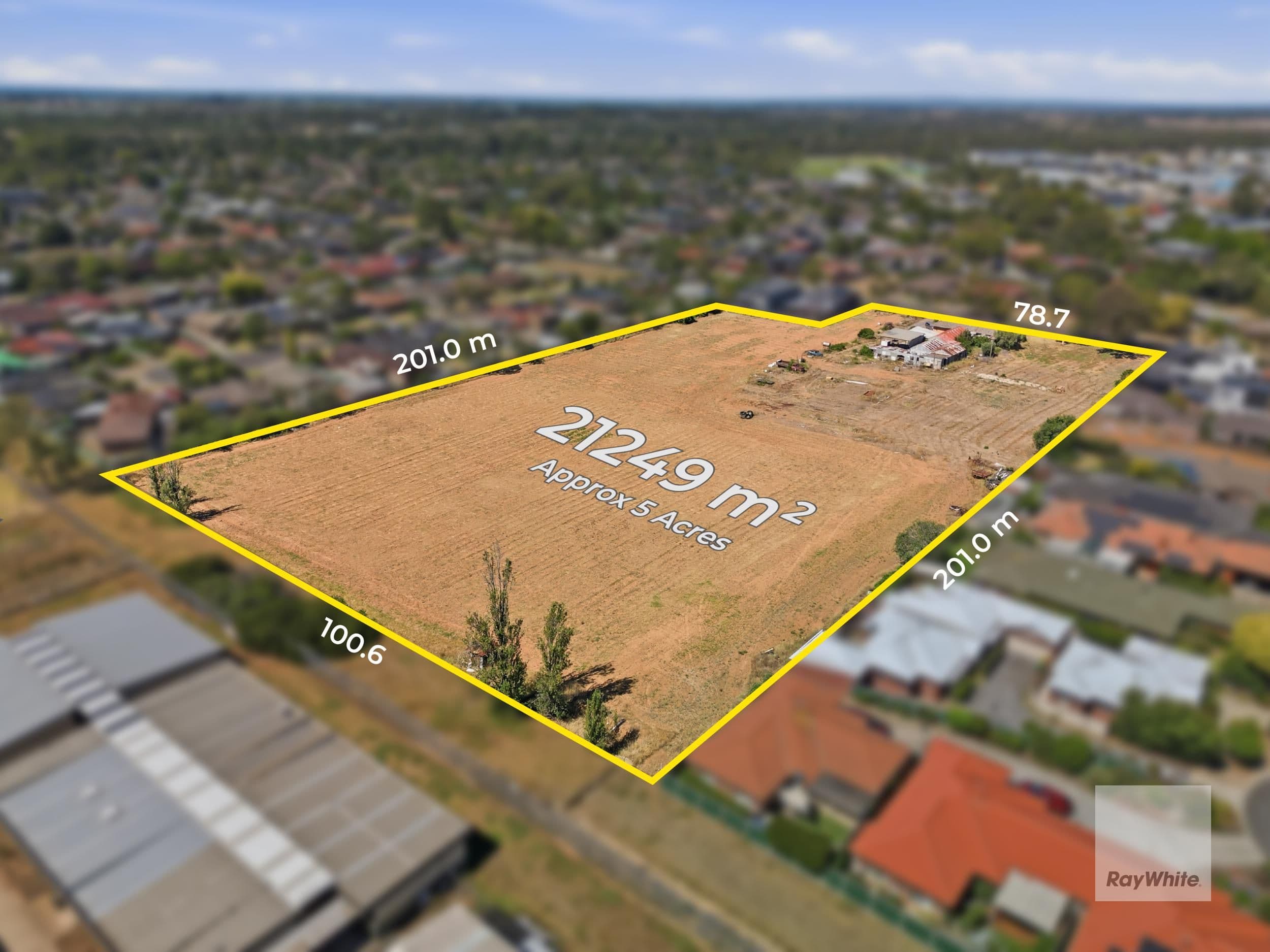 13 Chirnside Avenue, Werribee VIC 3030, Werribee - Image 1