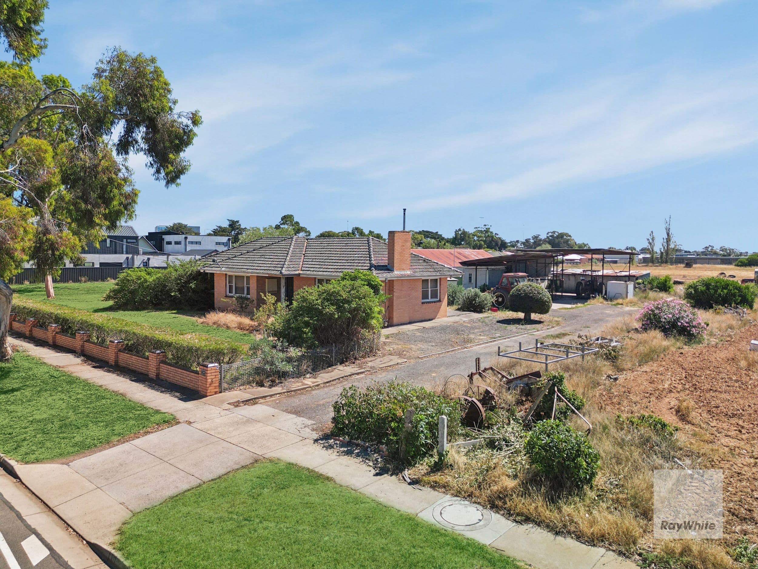 13 Chirnside Avenue, Werribee VIC 3030, Werribee - Thumbnail 8