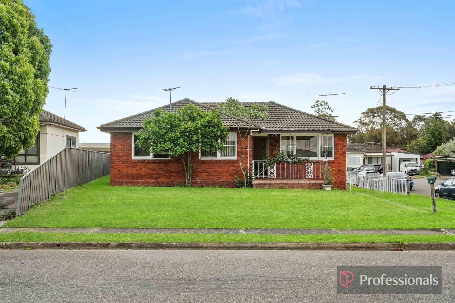 16 Alt Street, Smithfield NSW 2164, Smithfield - Image 1
