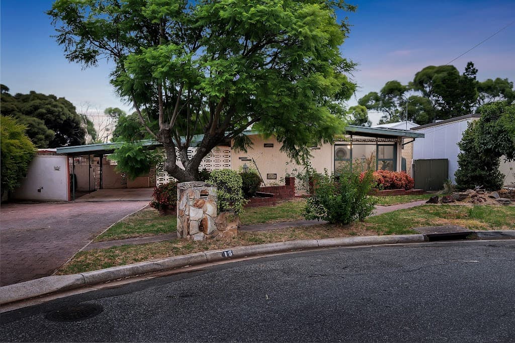 Eltham, Eltham - Image 1