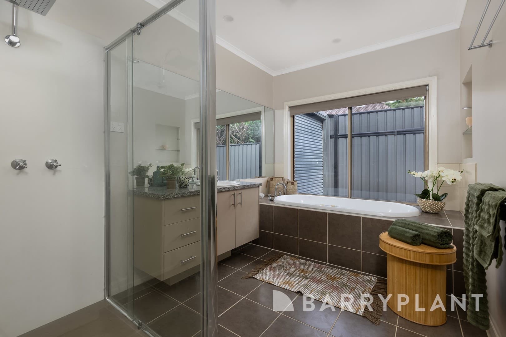 22 Menzies Avenue, Point Cook, VIC 3030, Point Cook - Thumbnail 3