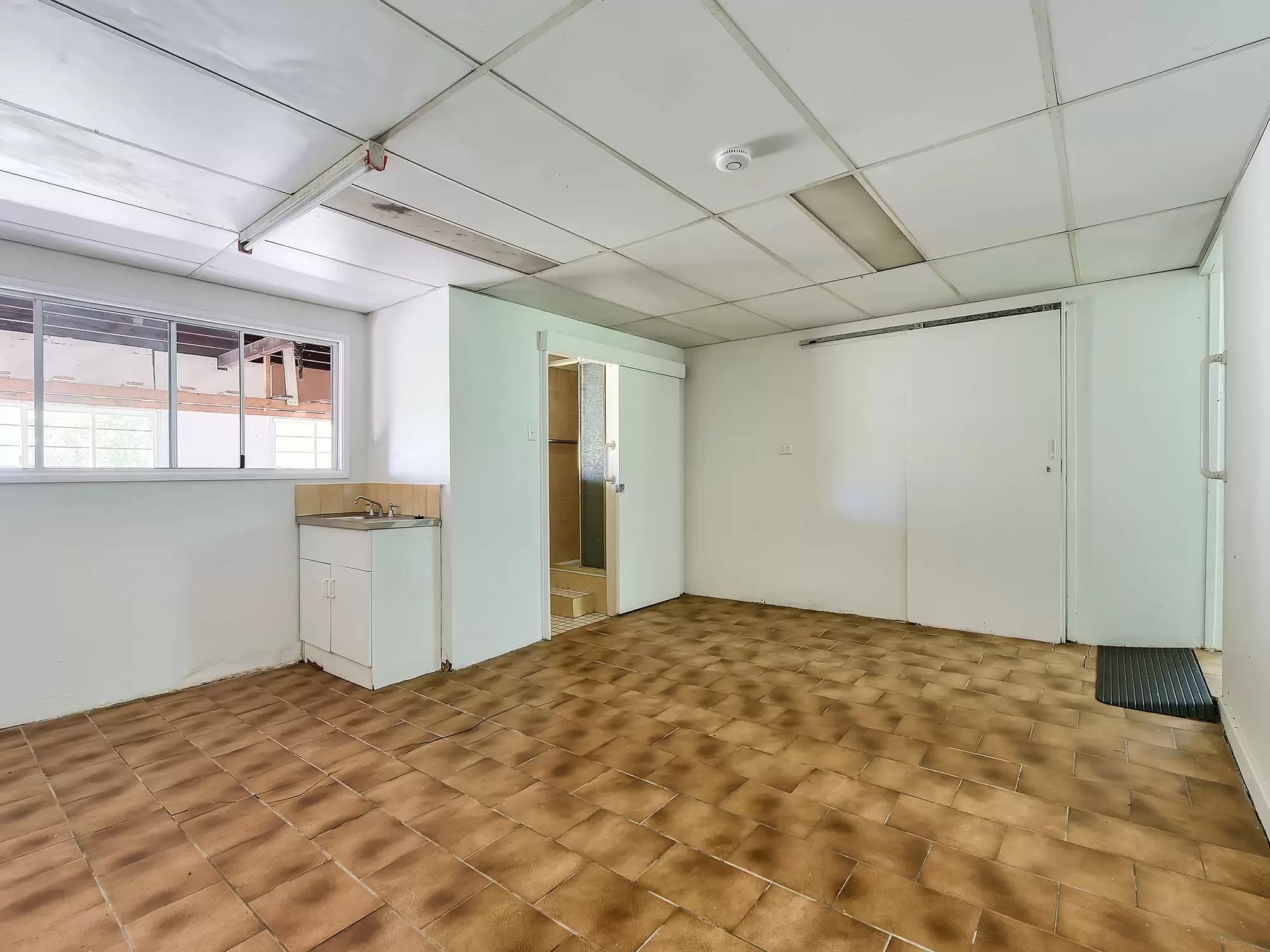 42 Hunter Street, Kelvin Grove, Kelvin Grove - Thumbnail 2