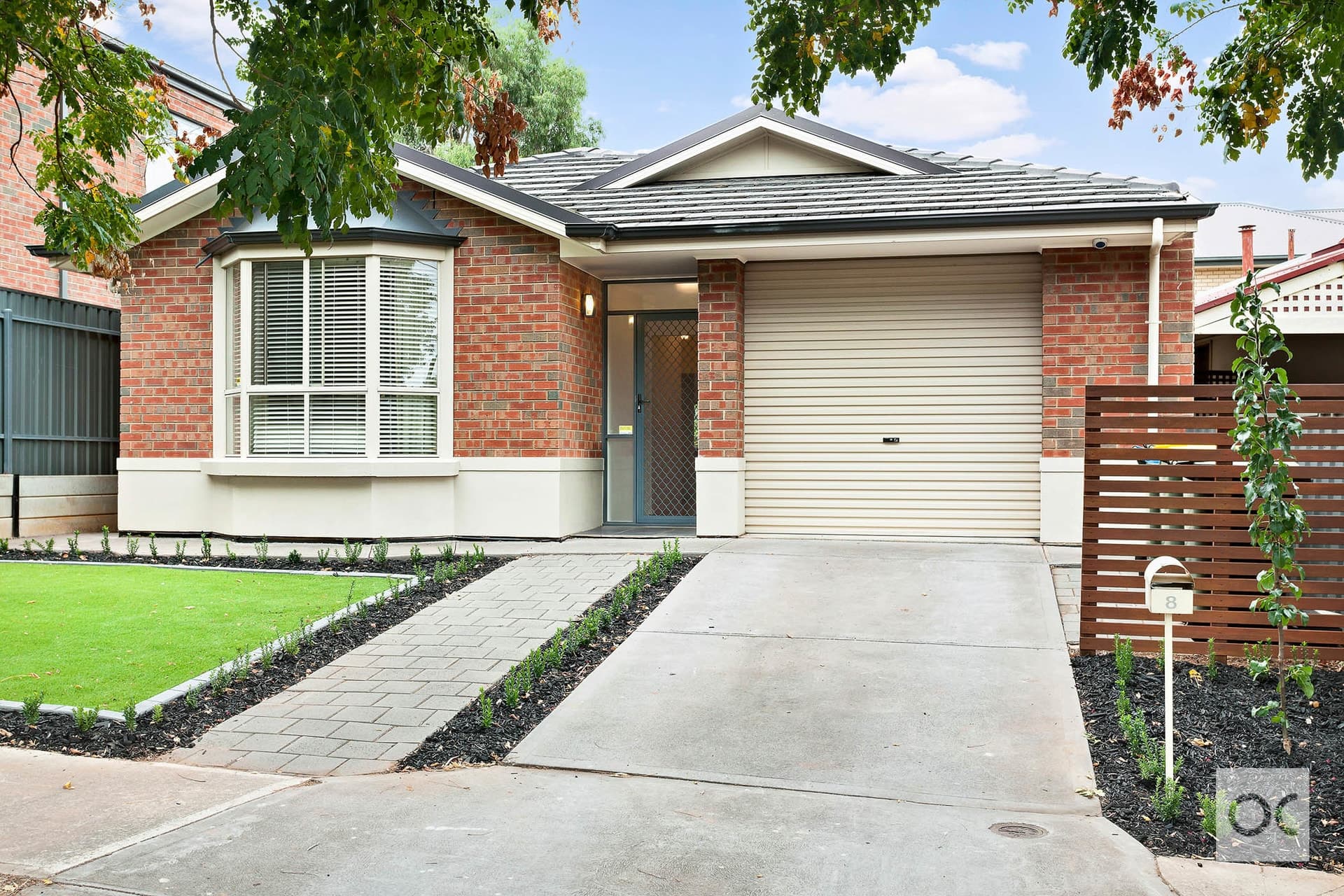 8 Portland Street, Windsor Gardens - Image 1