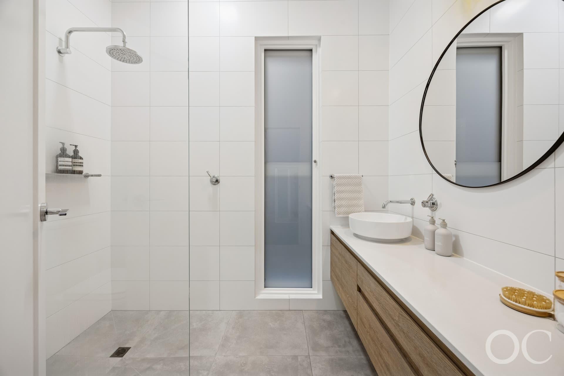 76 Carlisle Road, Westbourne Park - Thumbnail 8