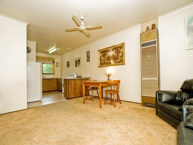 2, 7 FORTUNA Avenue, Croydon, Avenue, Croydon - Thumbnail 2