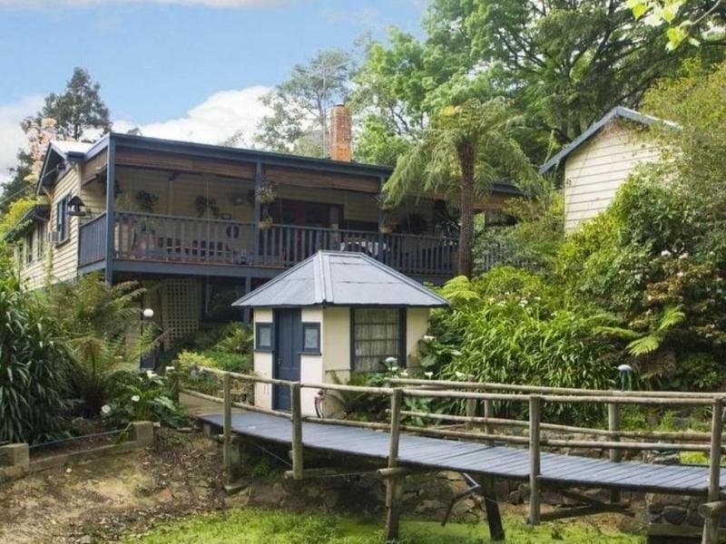42 BROWNS Road, Montrose, Montrose - Thumbnail 2