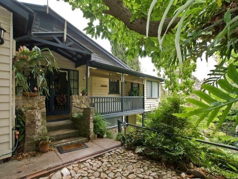 42 BROWNS Road, Montrose, Montrose - Thumbnail 3