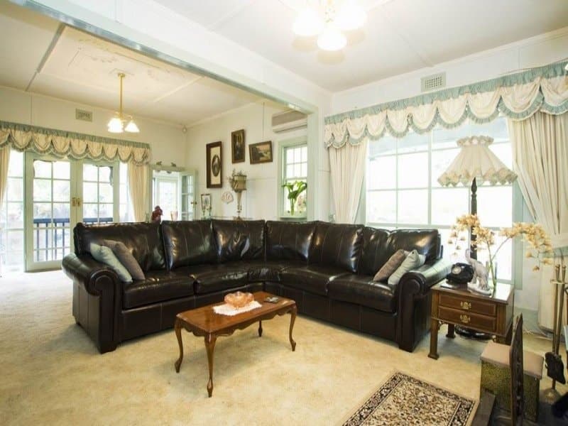 42 BROWNS Road, Montrose, Montrose - Thumbnail 4
