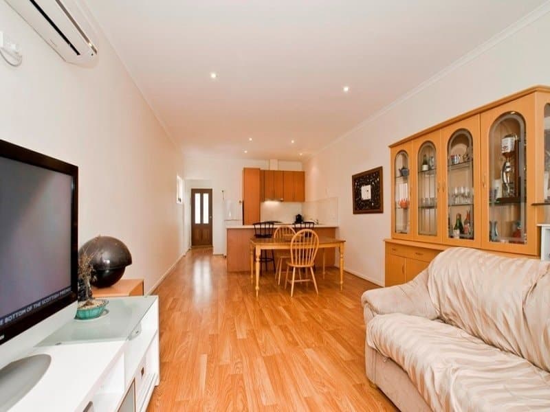 11,9 NORTH Road, Lilydale, Road, Lilydale - Thumbnail 4