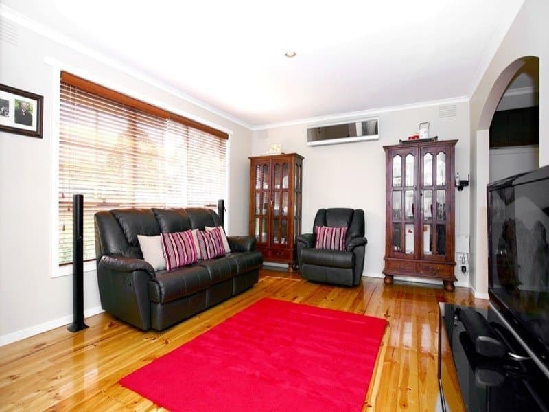 1 MELTON Grove, Croydon, Croydon - Thumbnail 3