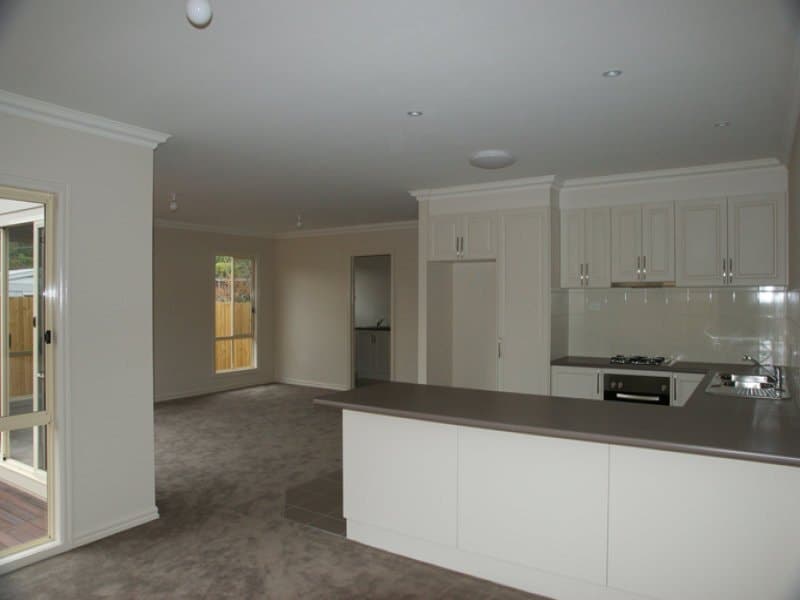 2, 9 CAMERON Court, Kilsyth, Court, Kilsyth - Thumbnail 3