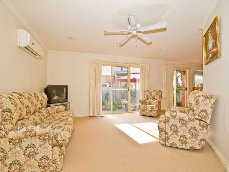 1 SELLICK Drive, Croydon, Croydon - Thumbnail 4