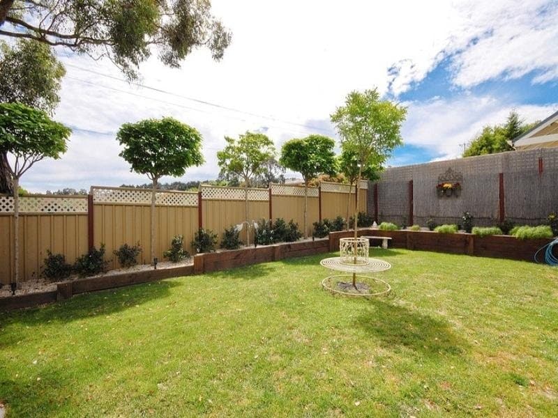 6 CHATSWOOD Grove, Chirnside Park, Chirnside Park - Image 1