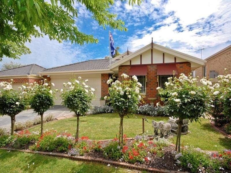 6 CHATSWOOD Grove, Chirnside Park, Chirnside Park - Thumbnail 2