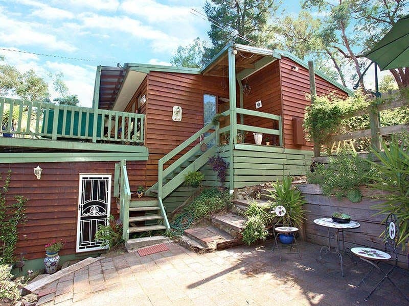 11 WHIPSTICK GULLY Road, Warrandyte, Warrandyte - Image 1