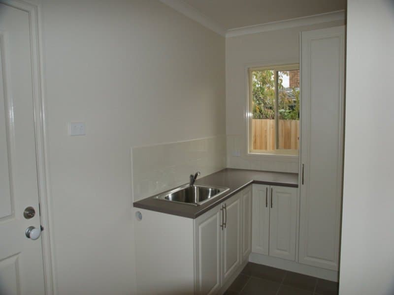 1-9 CAMERON Court, Kilsyth, Kilsyth - Image 1