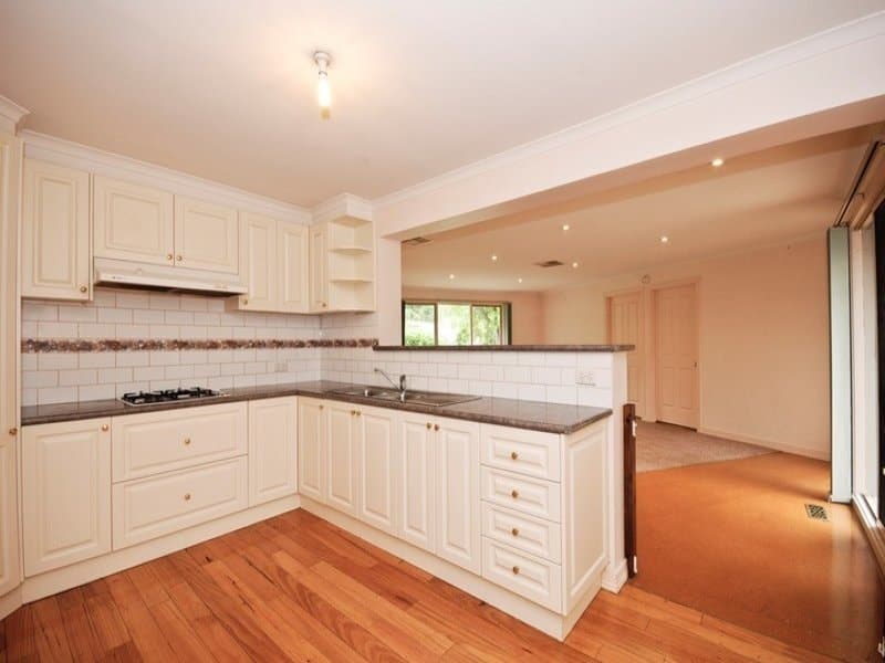 824 MT DANDENONG Road, Montrose, Montrose - Thumbnail 2