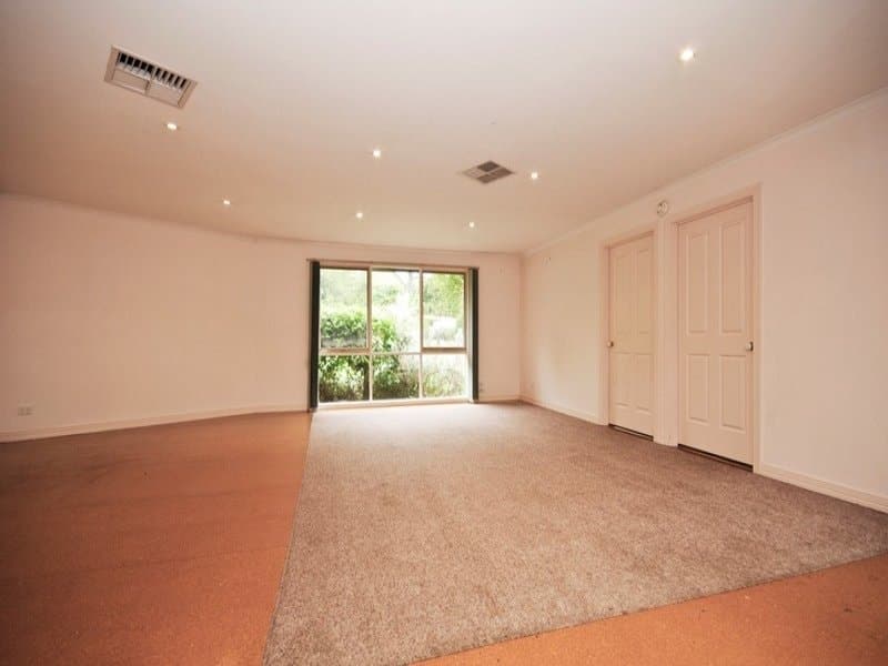 824 MT DANDENONG Road, Montrose, Montrose - Thumbnail 6