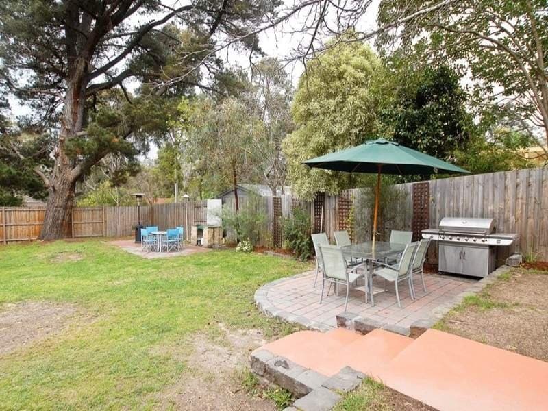 12 BOROLA Court, Croydon North, Croydon North - Image 1