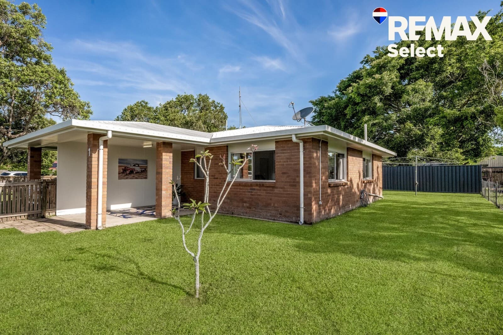2 Elizabeth Street Sarina QLD 4737, Sarina - Thumbnail 2