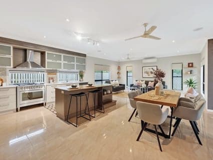 7 Kahana Avenue, Burdell, QLD, 4818, Burdell - Thumbnail 2