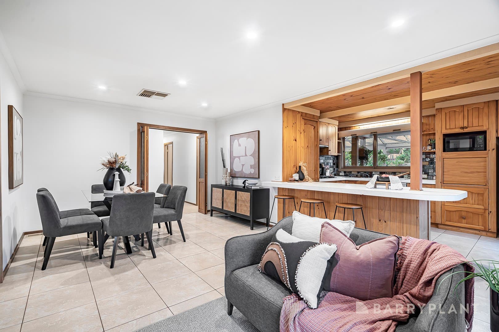 47 Victoria Road, Chirnside Park, VIC 3116, Chirnside Park - Thumbnail 3