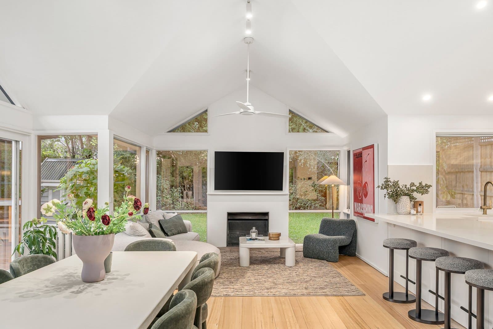 8 Henrietta Street, Hawthorn - Thumbnail 5