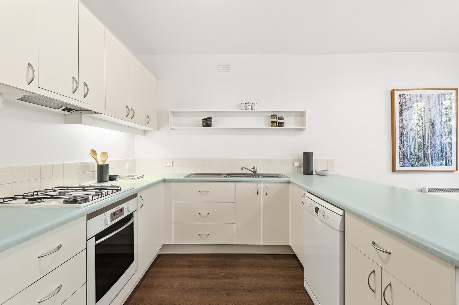 16/2 Shipley Street, South Yarra - Thumbnail 5