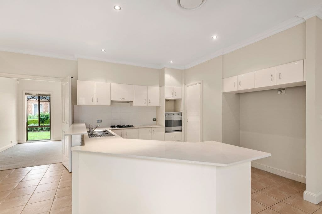 2/20 Elizabeth Street, Burradoo - Thumbnail 4