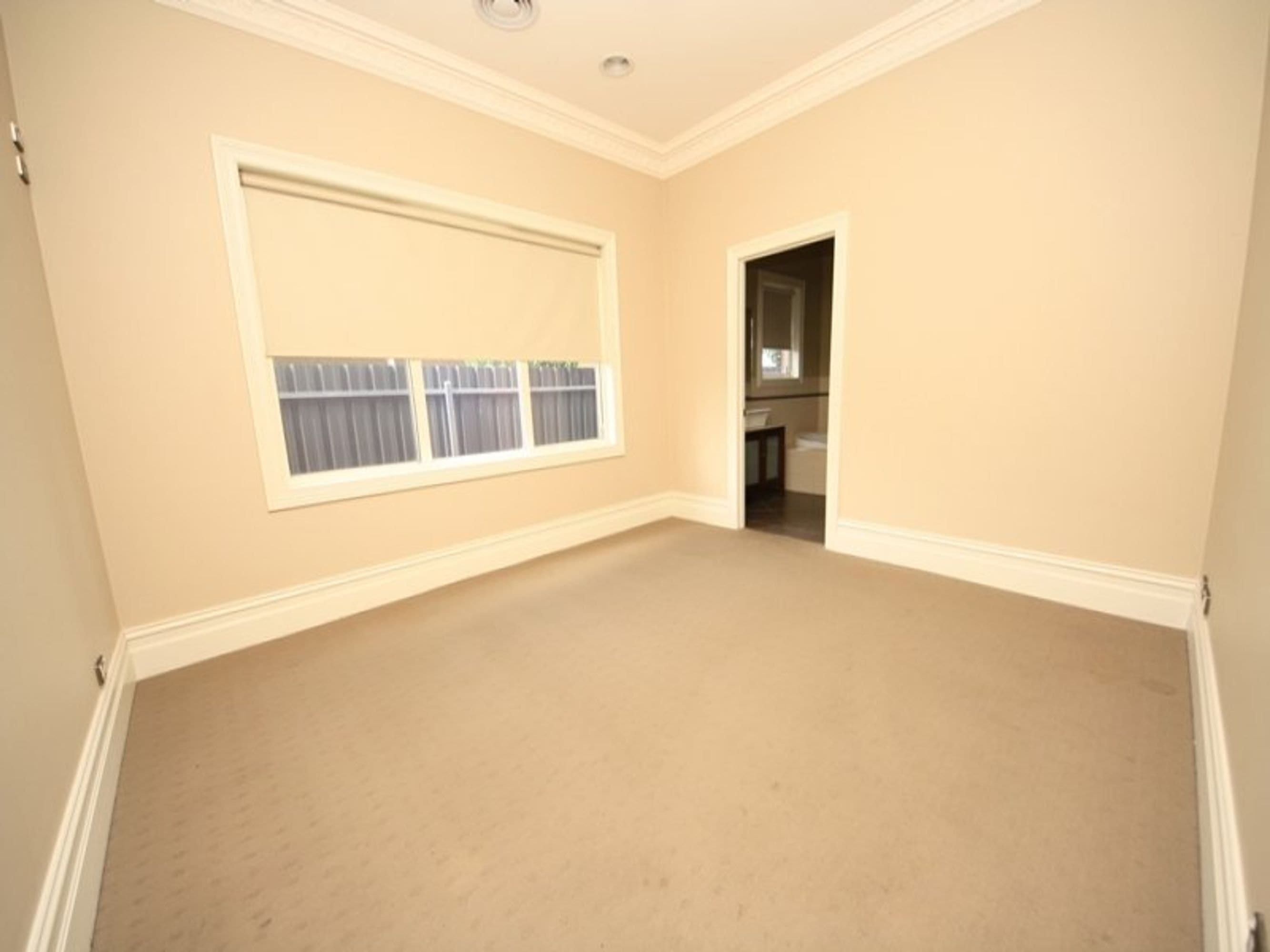 181 Barnes Boulevard, Horsham VIC 3400, Horsham - Thumbnail 4