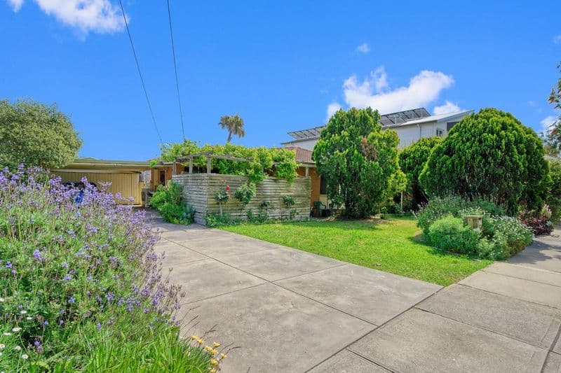 12 Jeanes Street, Henley Beach - Thumbnail 3