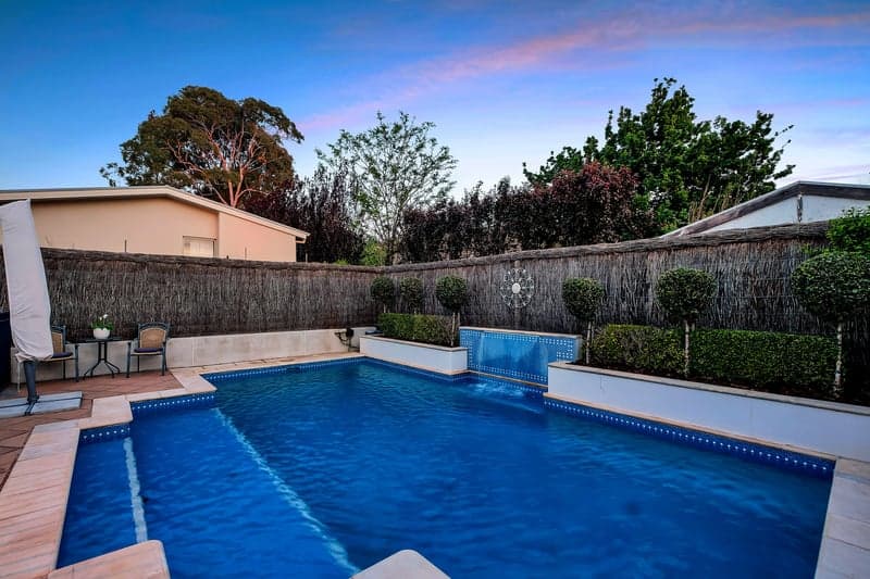 2A Woodcroft Avenue, St Georges - Thumbnail 2
