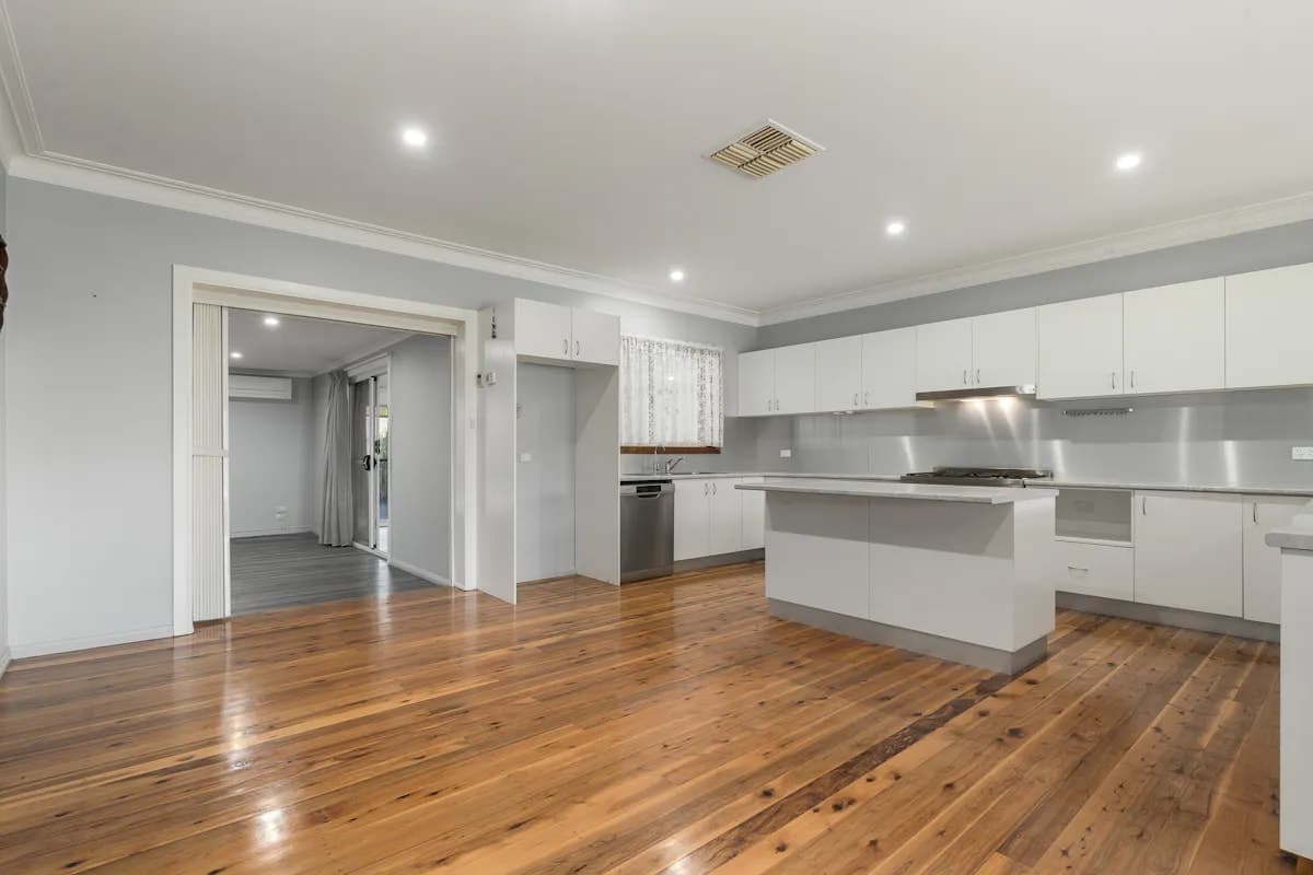 6 Stewart Street, Cowra - Thumbnail 2