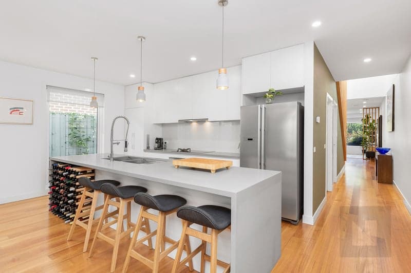 10/11-13 Holborn Avenue, Dee Why, Spotswood - Thumbnail 2