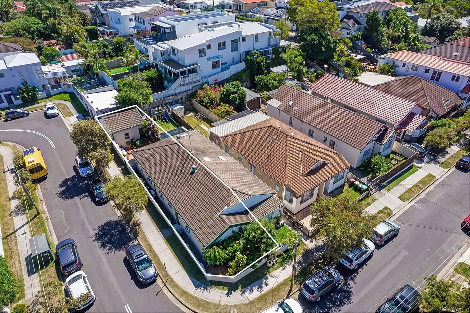36 Tallwood Drive North Rocks, North Bondi - Thumbnail 2