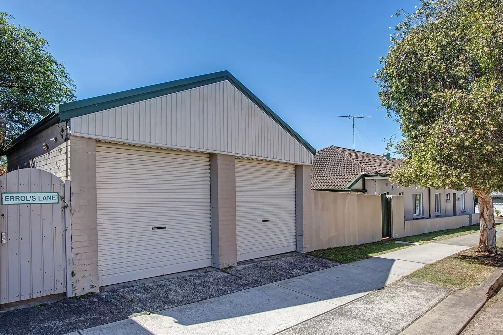 36 Tallwood Drive North Rocks, North Bondi - Thumbnail 3