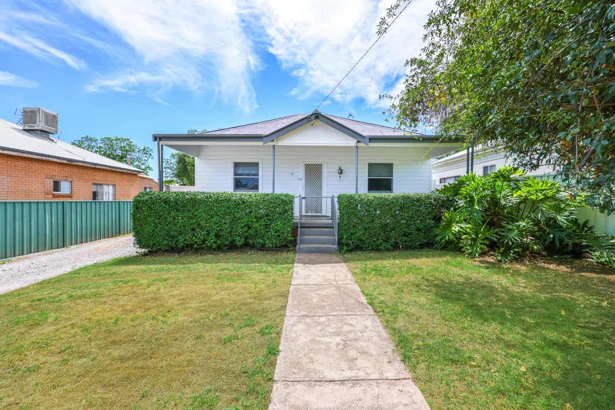 96 Denison Street, Tamworth - Image 1