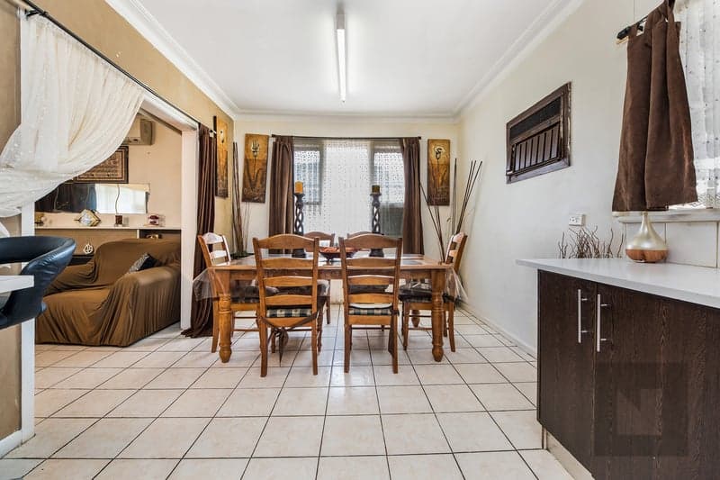 93 Mills Street, Altona North - Thumbnail 4