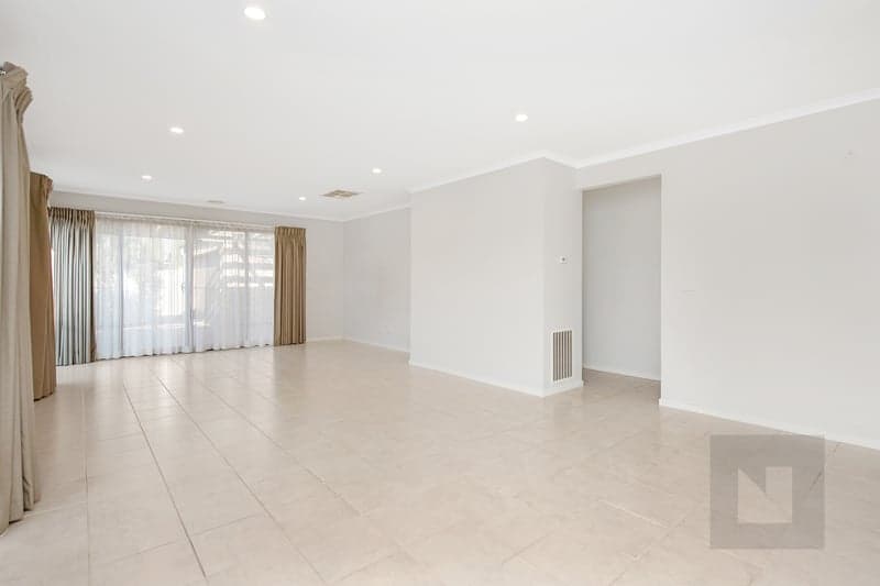 111 Roberts Street, Yarraville - Thumbnail 5
