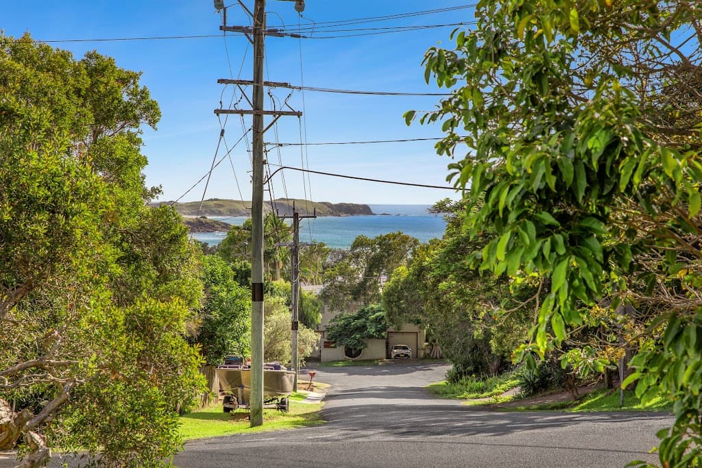 54 Dammerel Crescent, Emerald Beach, NSW, 2456, Emerald Beach - Thumbnail 3