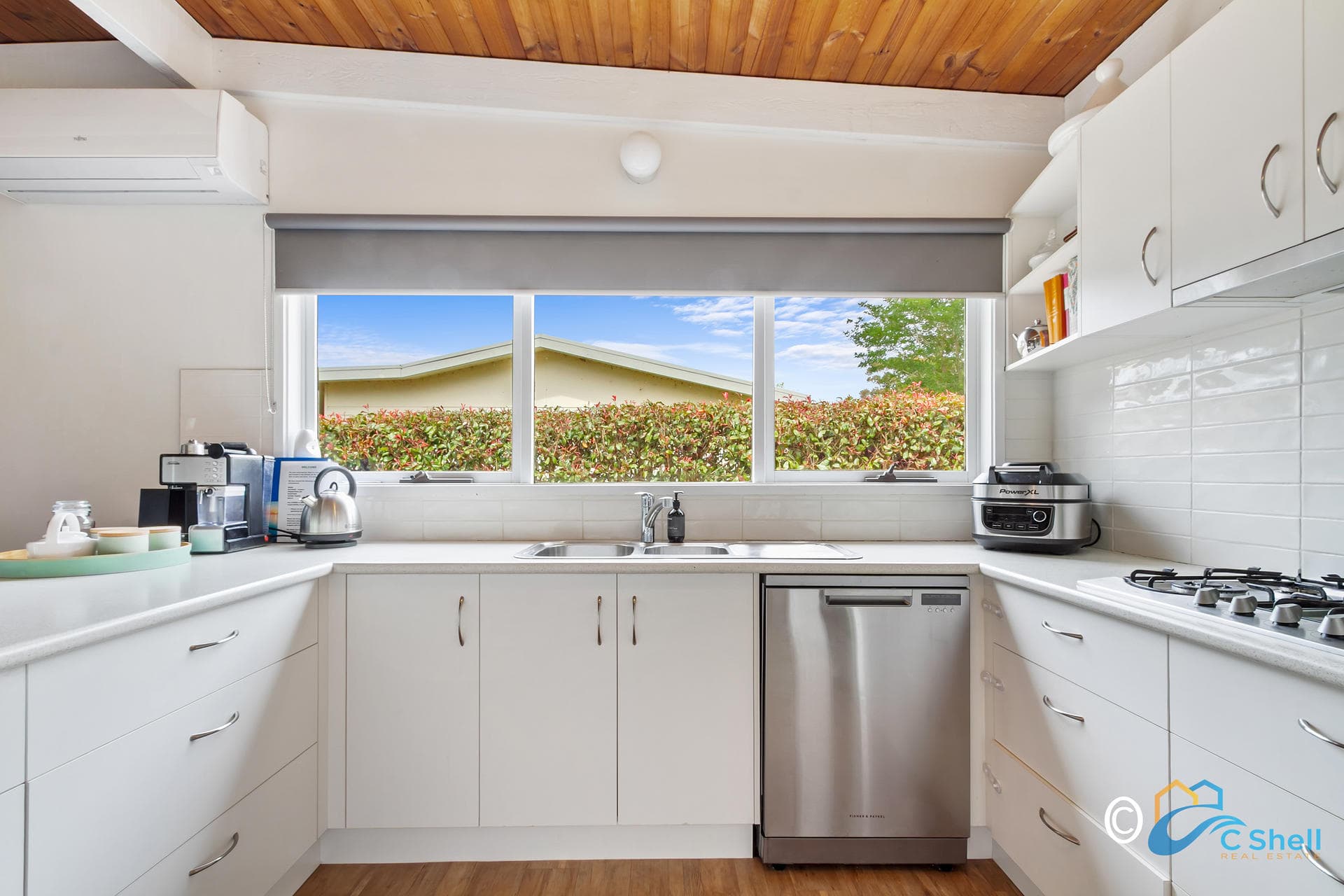 17 Campbell Street Loch Sport, VIC, Loch Sport - Thumbnail 8