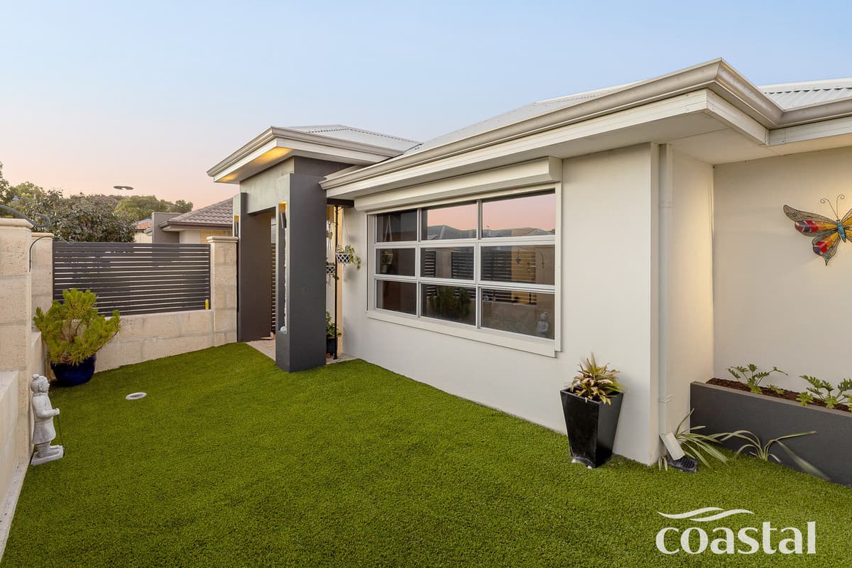 10 Balclutha Crescent, Madora Bay WA 6210, Madora Bay - Thumbnail 3