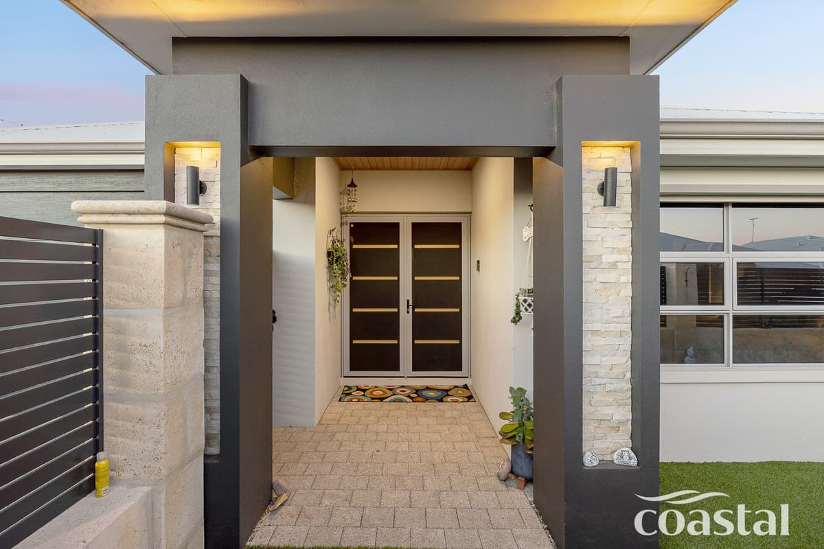 10 Balclutha Crescent, Madora Bay WA 6210, Madora Bay - Thumbnail 4